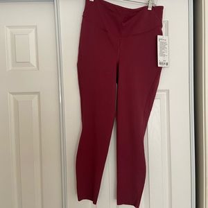 Lululemon Base Pace HR tight 25” size 10 - mulled wine